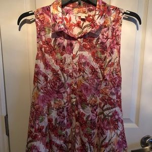 Women’s EST 1946 button up sleeveless top sz S